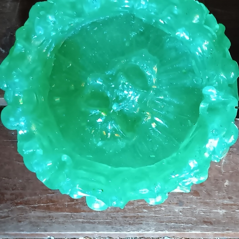 Green Decorative Expoxy Skull Ashtray. Big
